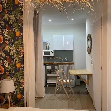 Studio Coeur De Ville Et Au Calme Montpellier Buitenkant foto